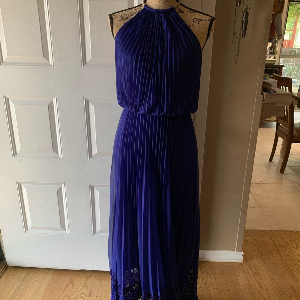 Xscape Pleated Formal Halter Dress size 4